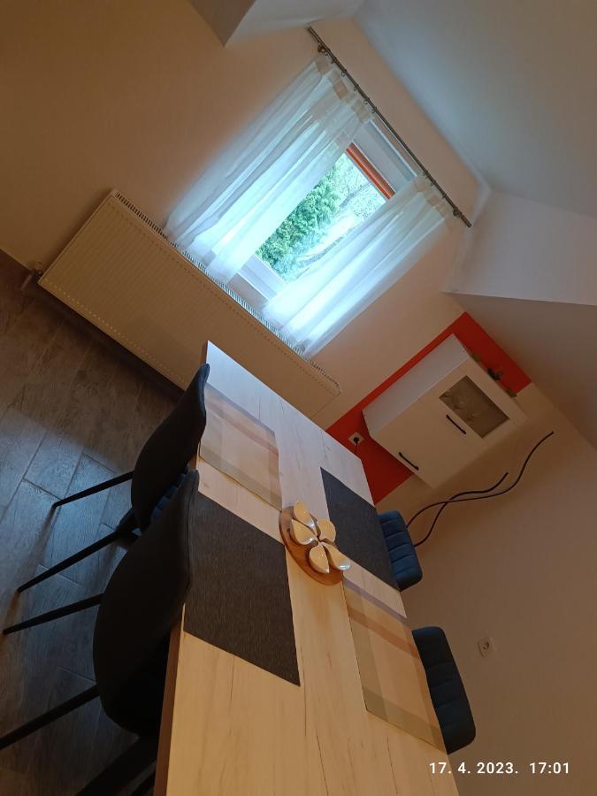 Villa Nana Kulen Vakuf Eksteriør billede